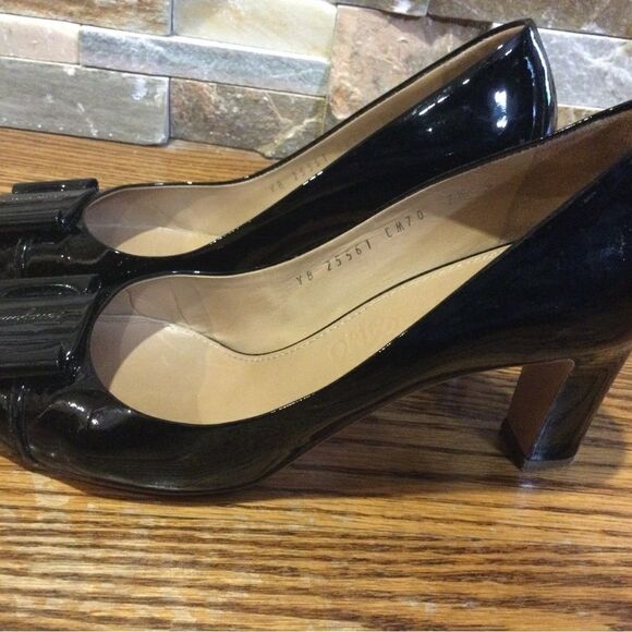 SALVATORE FERRAGAMO Black Patent Leather Pumps Closed Toe Block Heels - Picture 4 of 13